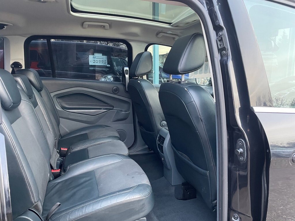 Used Ford Grand C-Max 2013 for sale - 76711534: Photo 10