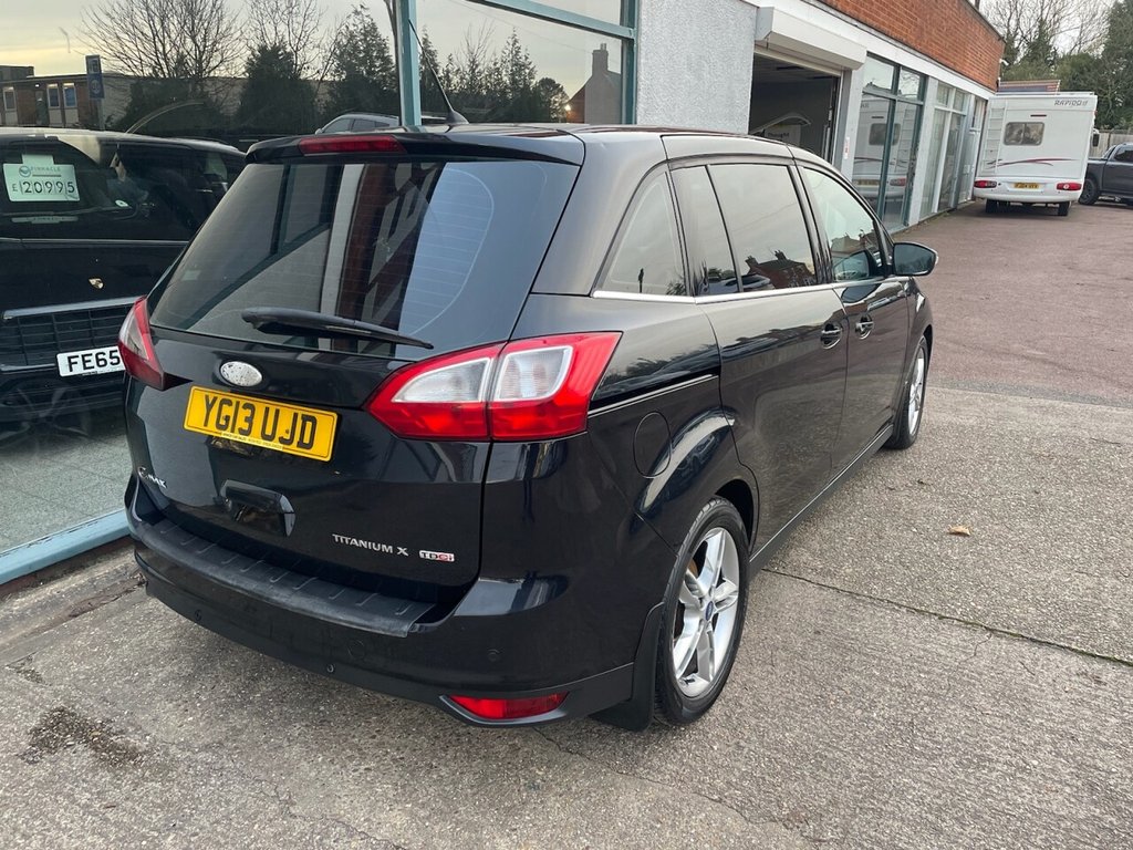 Used Ford Grand C-Max 2013 for sale - 76711534: Photo 3