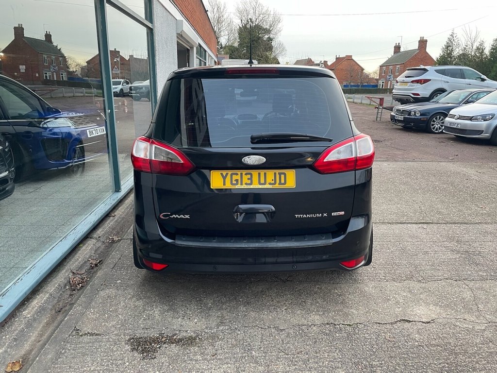 Used Ford Grand C-Max 2013 for sale - 76711534: Photo 4