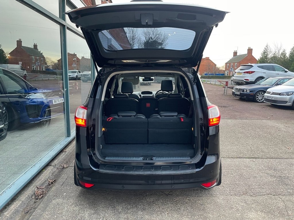 Used Ford Grand C-Max 2013 for sale - 76711534: Photo 9