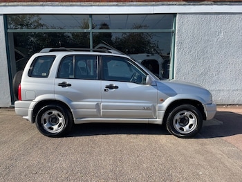 Used Suzuki Grand Vitara 2003 for sale - 79607918: Photo