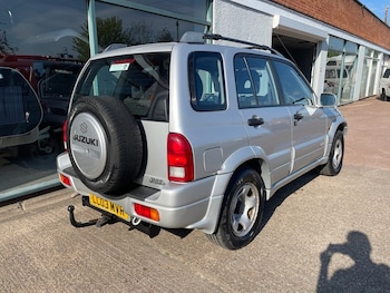 Used Suzuki Grand Vitara 2003 for sale - 79607918: Photo
