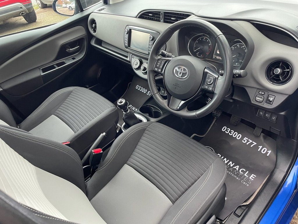 Used Toyota Yaris 2017 for sale - 77056378: Photo 14