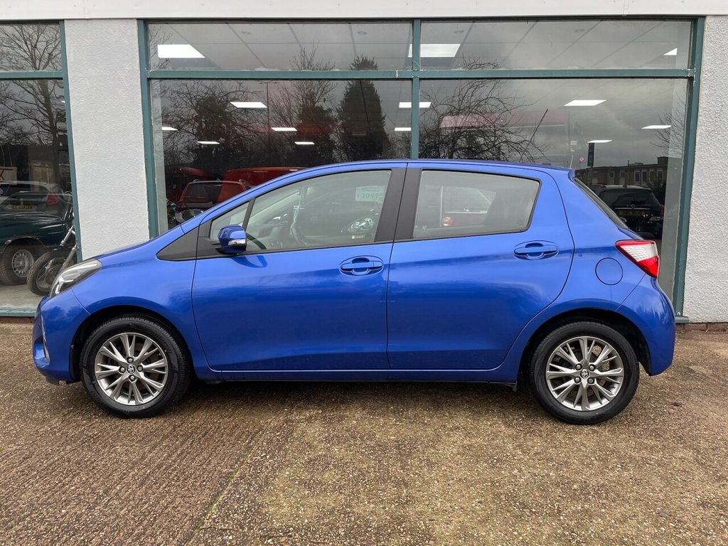 Used Toyota Yaris 2017 for sale - 77056378: Photo 7