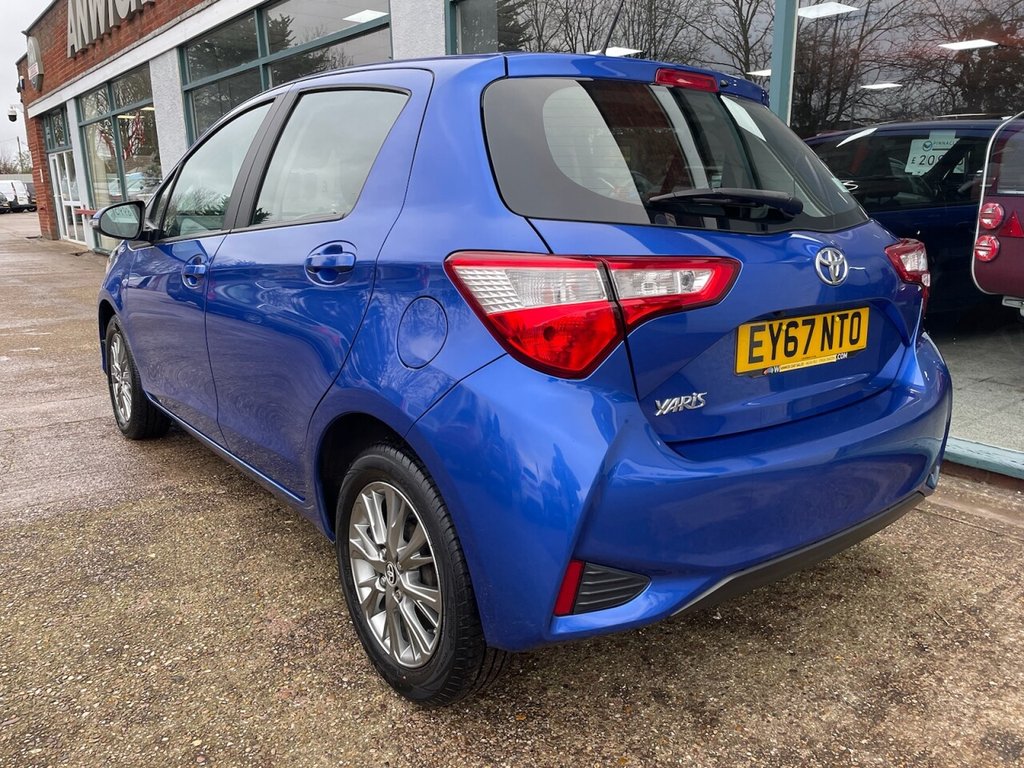 Used Toyota Yaris 2017 for sale - 77056378: Photo 8