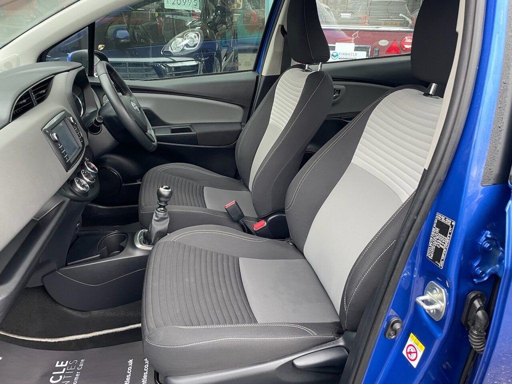 Used Toyota Yaris 2017 for sale - 77056378: Photo 9