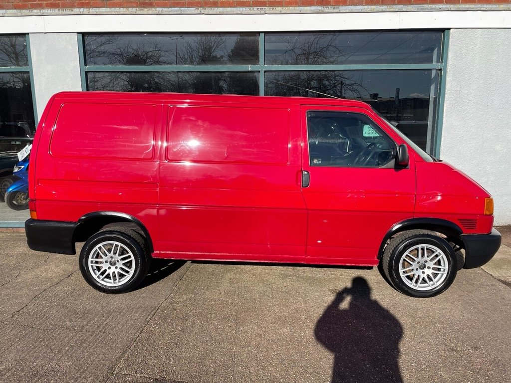 Used Volkswagen Transporter 2003 for sale - 77558168: Photo 2