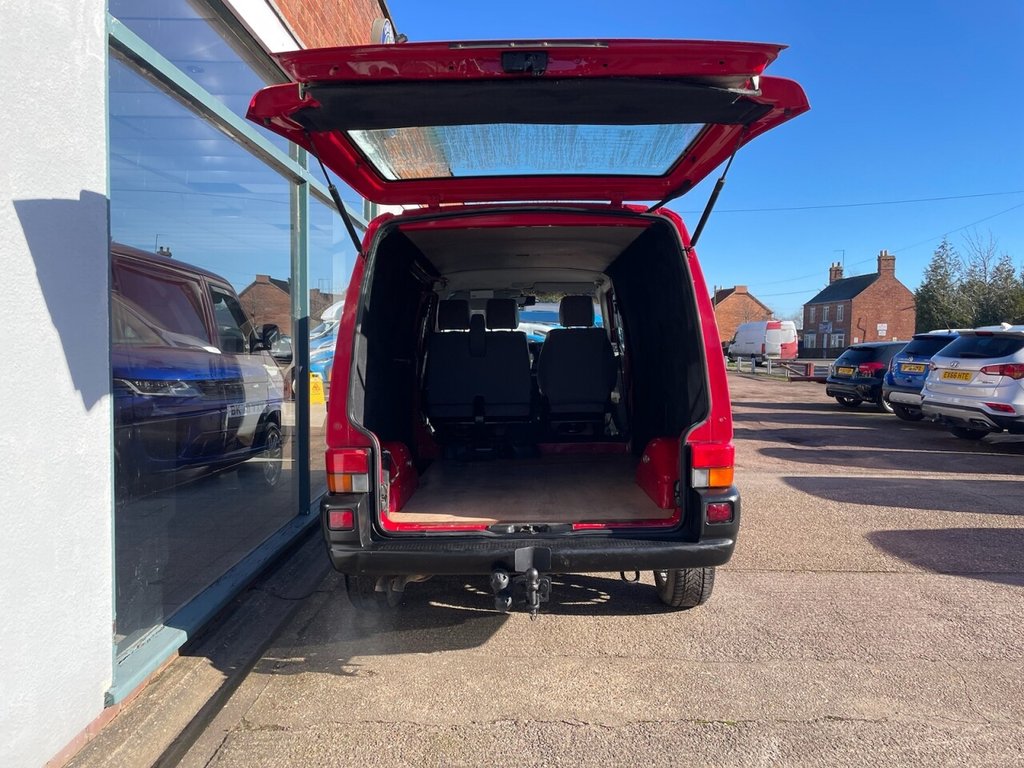 Used Volkswagen Transporter 2003 for sale - 77558168: Photo 9