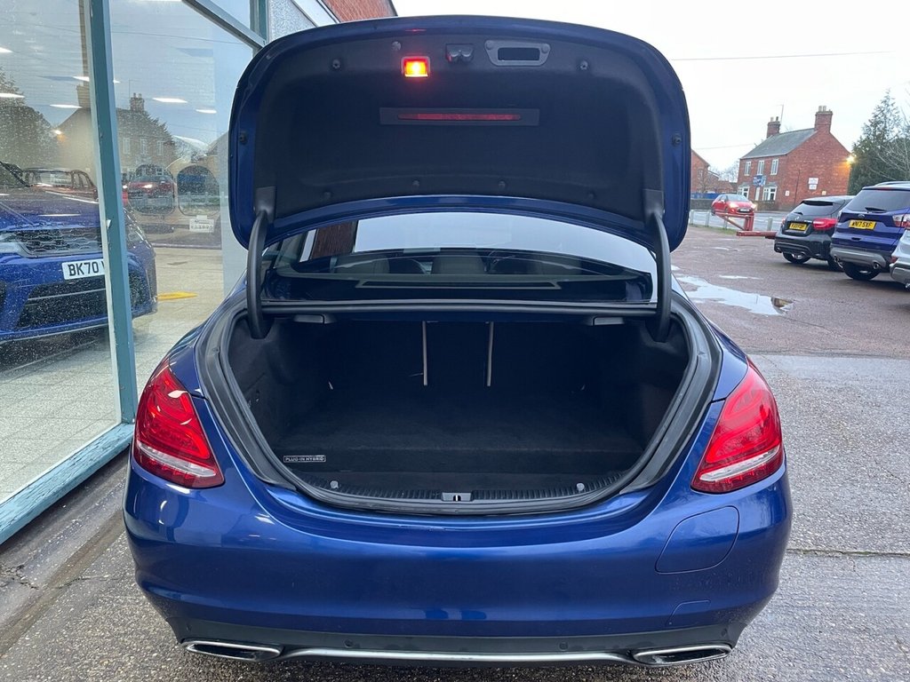 Used Mercedes-Benz C Class 2016 for sale - 77384387: Photo 6