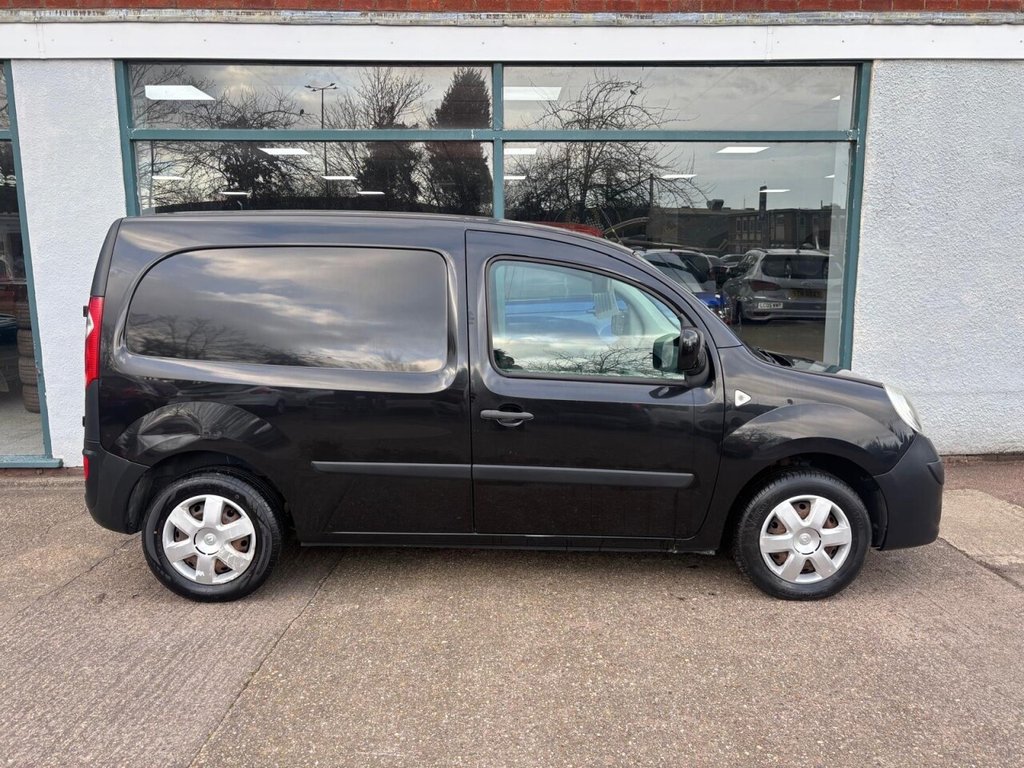 Used Renault Kangoo 2009 for sale - 77891129: Photo 2