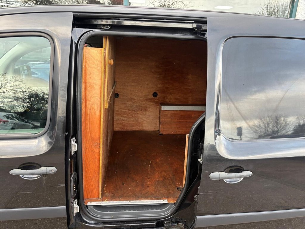 Used Renault Kangoo 2009 for sale - 77891129: Photo 7