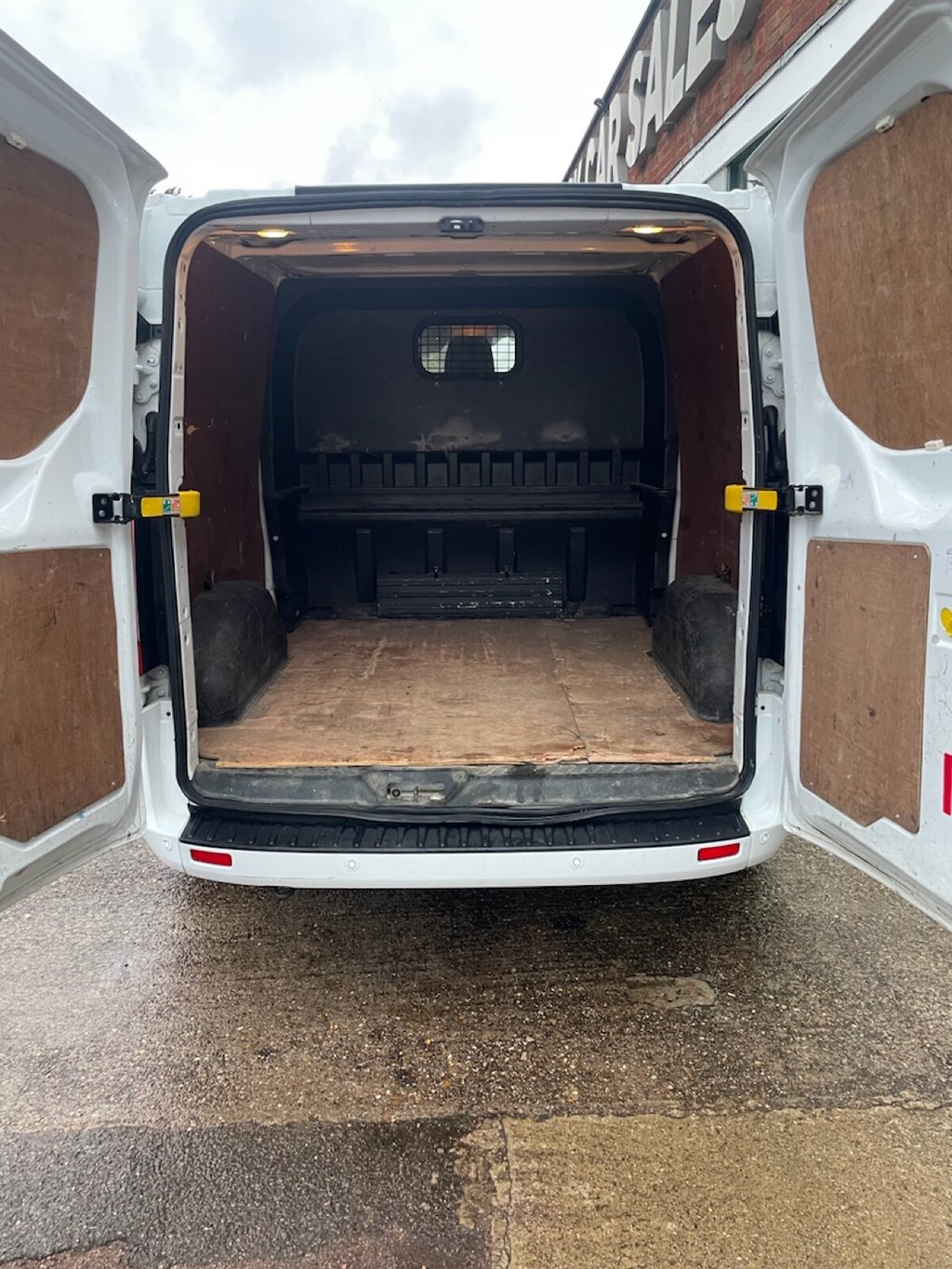 Used Ford Transit Custom 2018 for sale - 76559344: Photo 12