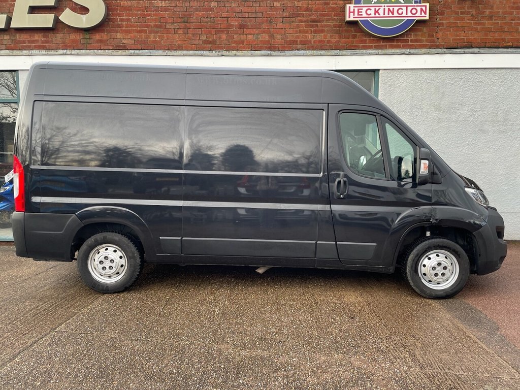 Used Vauxhall Movano 2022 for sale - 77477450: Photo 2