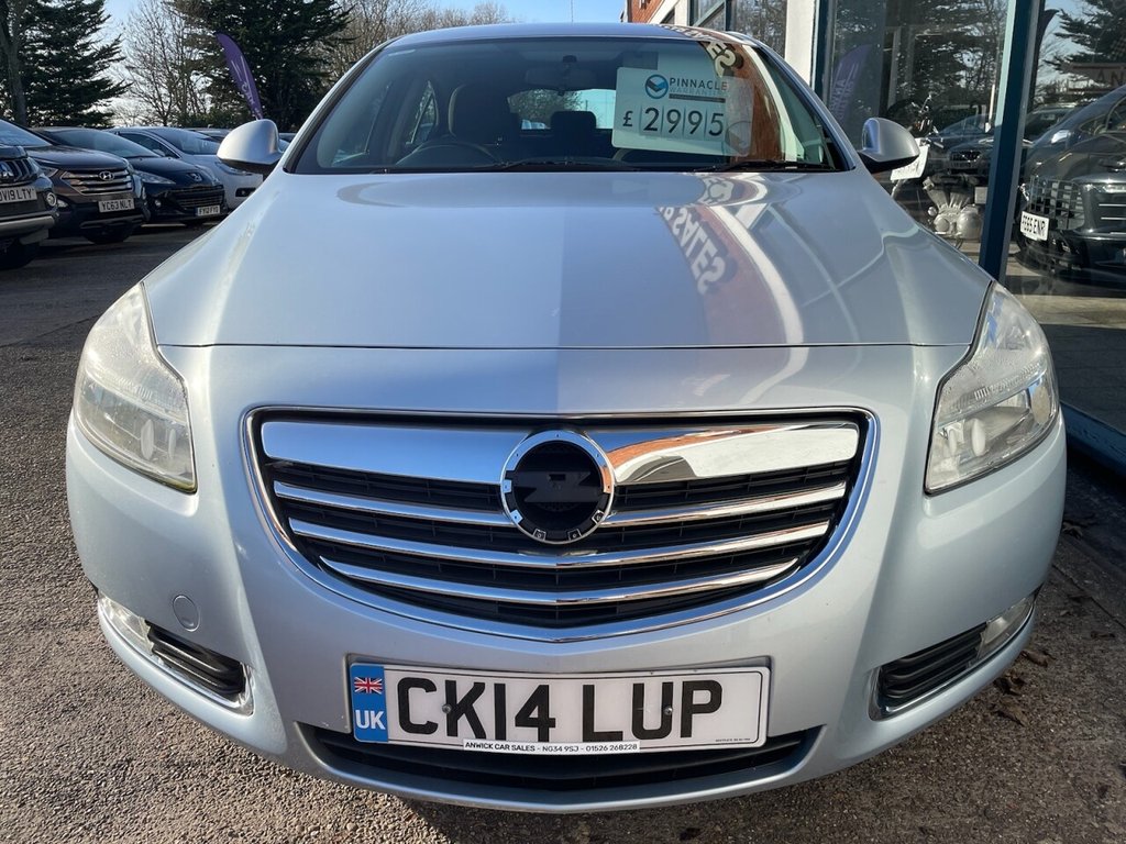 Used Vauxhall Insignia 2014 for sale - 76642347: Photo 2