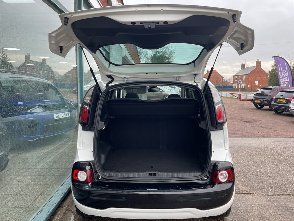 Used Citroen C3 Picasso 2016 for sale - 77236306: Photo 6