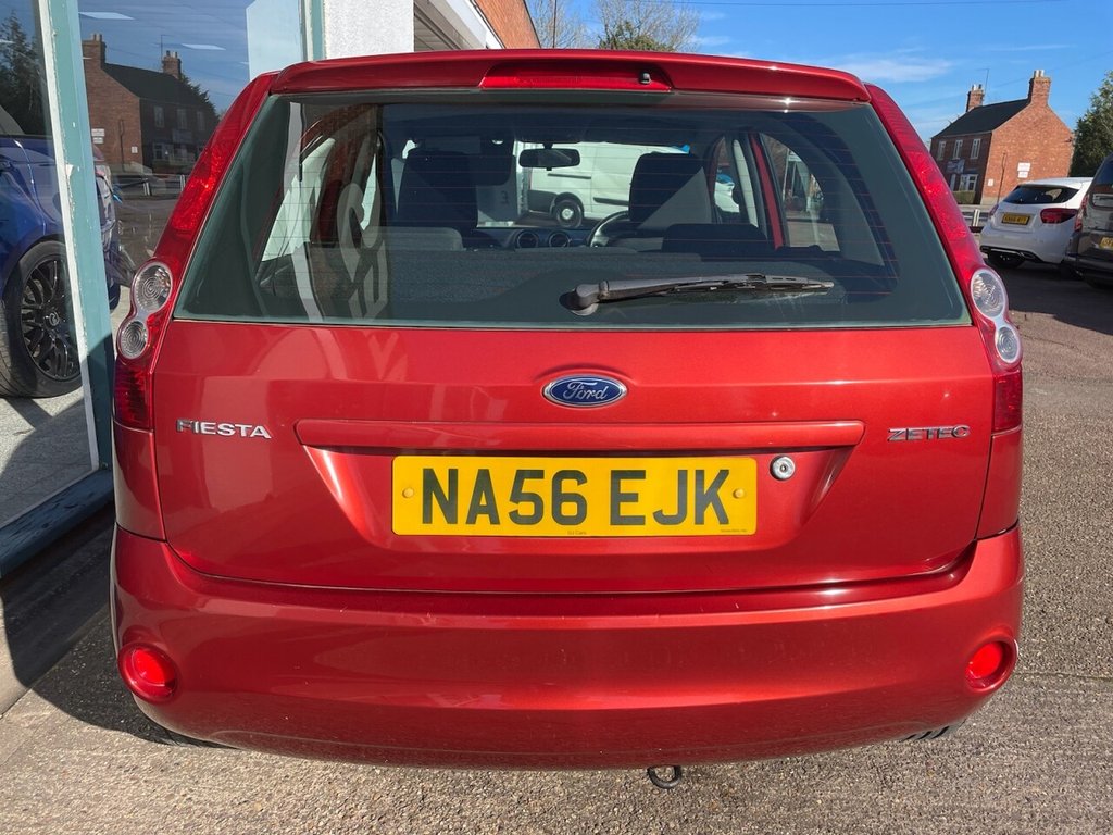 Used Ford Fiesta 2006 for sale - 77936847: Photo 4