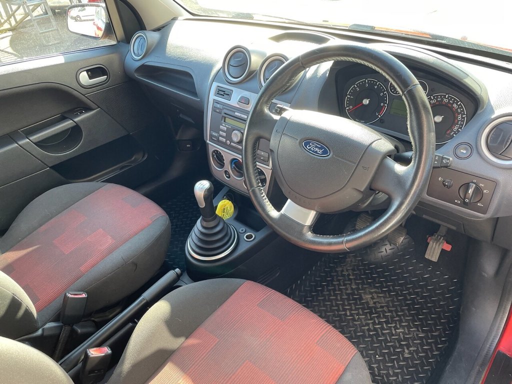 Used Ford Fiesta 2006 for sale - 77936847: Photo 8