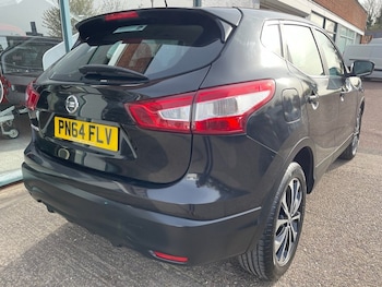 Used Nissan Qashqai 2014 for sale - 78200017: Photo
