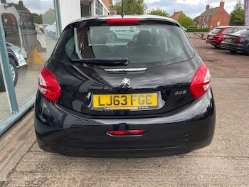 Used Peugeot 208 2013 for sale - 78619114: Photo