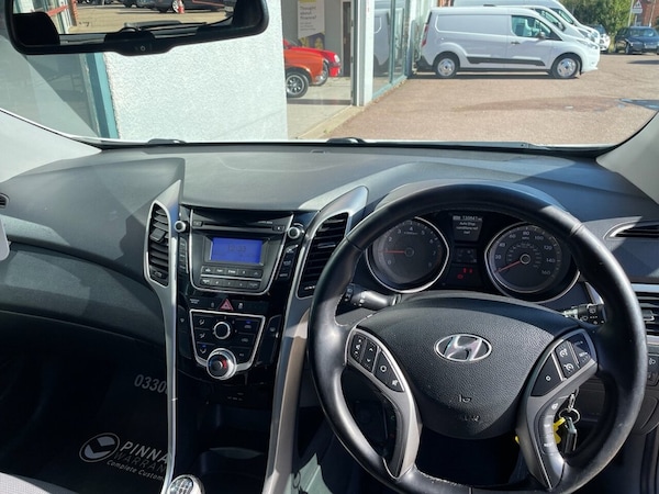 Used Hyundai i30 2015 for sale - 76185313: Photo 12