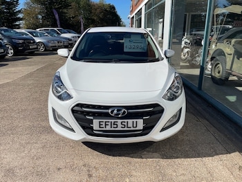 Used Hyundai i30 2015 for sale - 76185313: Photo 4