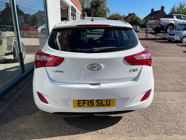 Used Hyundai i30 2015 for sale - 76185313: Photo 5
