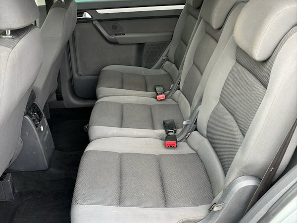 Used Volkswagen Touran 2013 for sale - 75330764: Photo 10