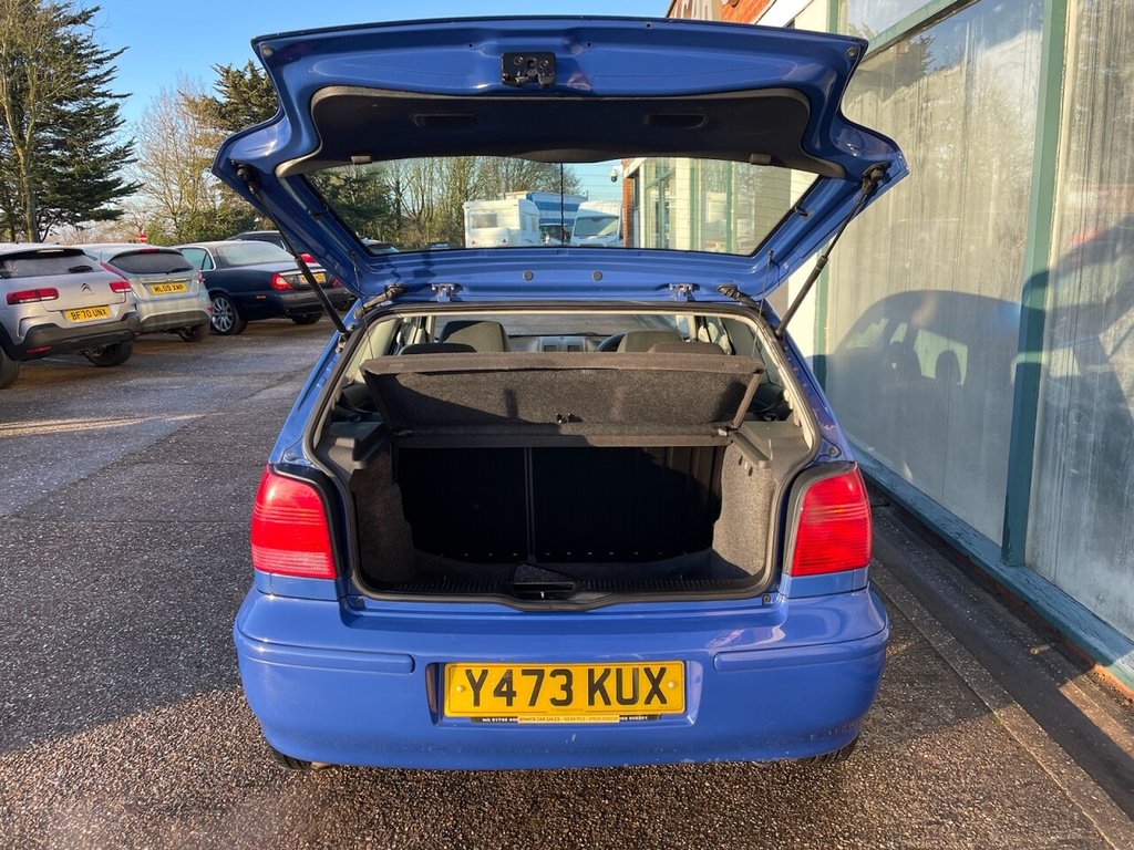 Used Volkswagen Polo 2001 for sale - 77161593: Photo 12