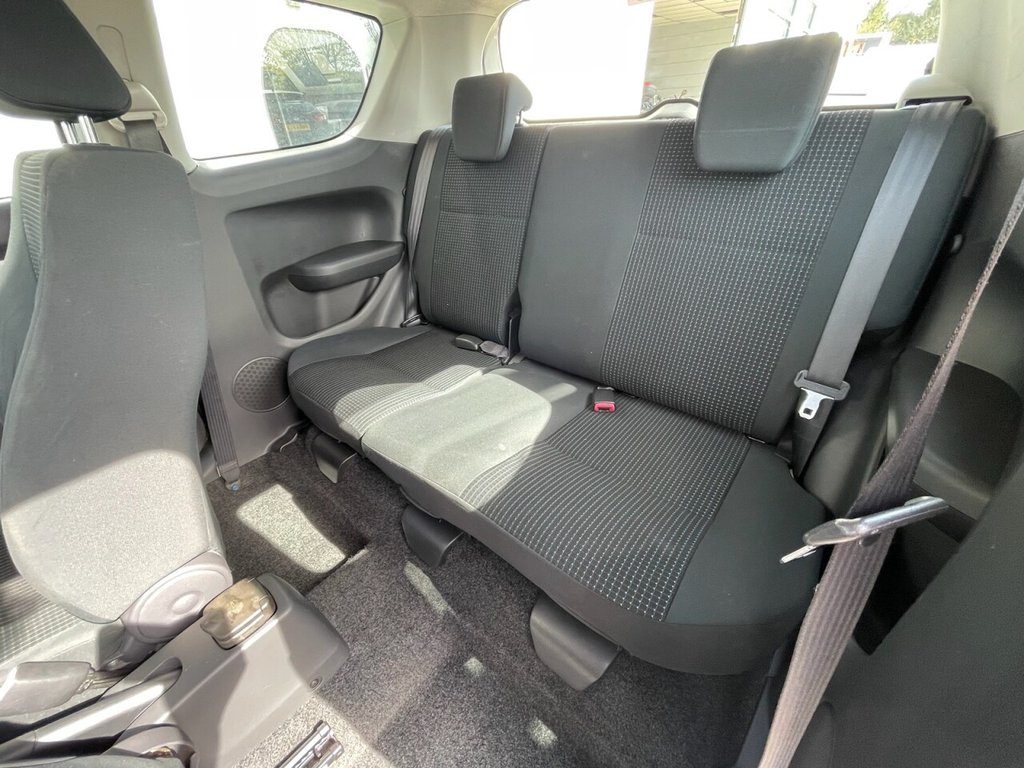 Used Suzuki Swift 2008 for sale - 78200117: Photo 12