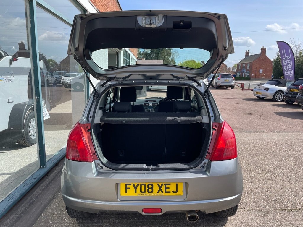 Used Suzuki Swift 2008 for sale - 78200117: Photo 6