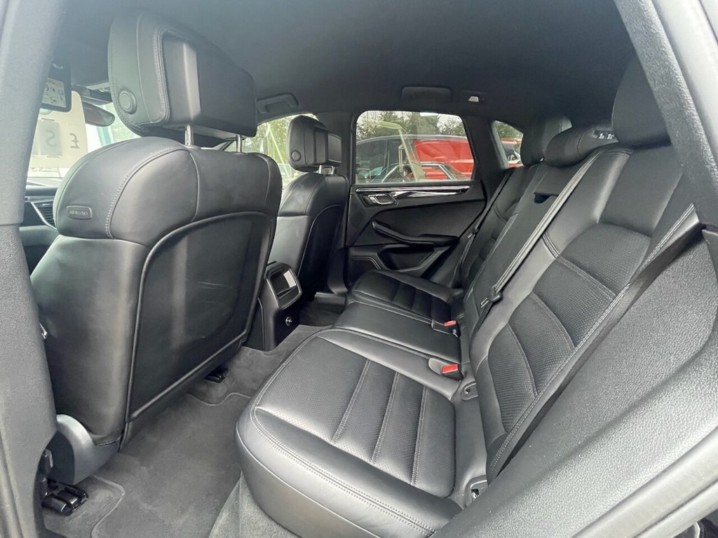 Used Porsche Macan 2015 for sale - 76353686: Photo 12