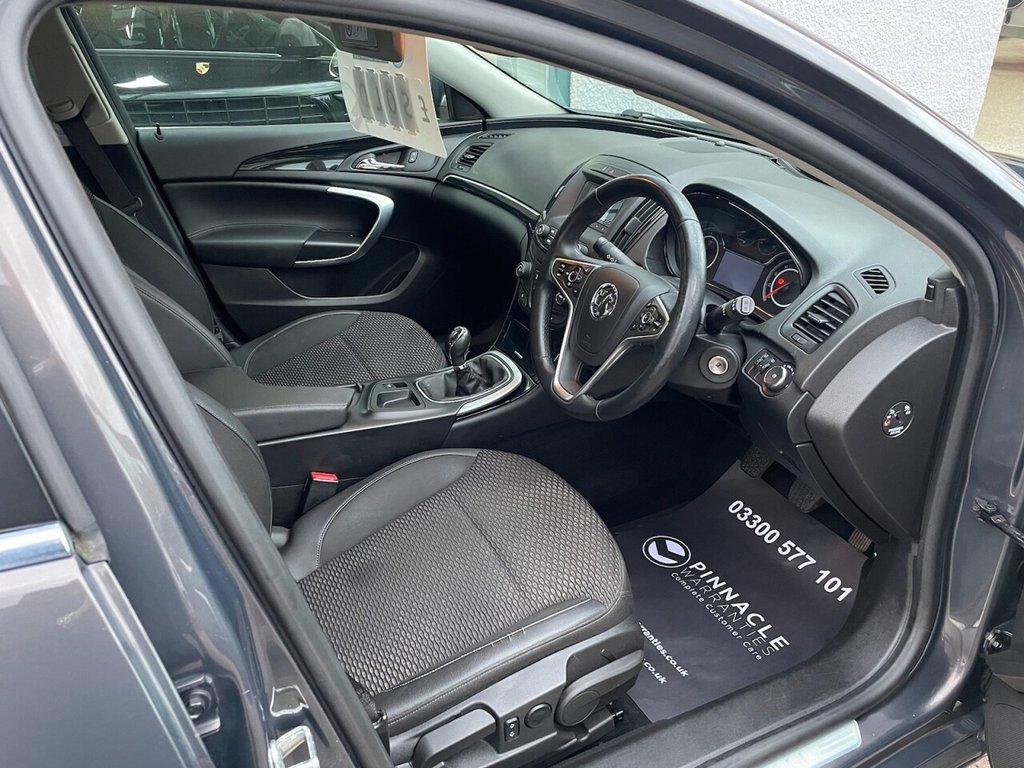 Used Vauxhall Insignia 2015 for sale - 76406797: Photo 11