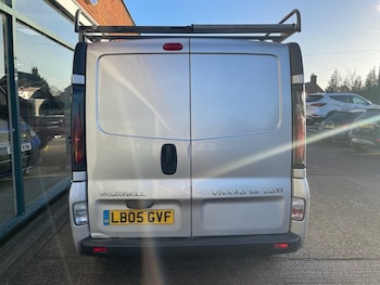 Used Vauxhall Vivaro 2005 for sale - 76900629: Photo