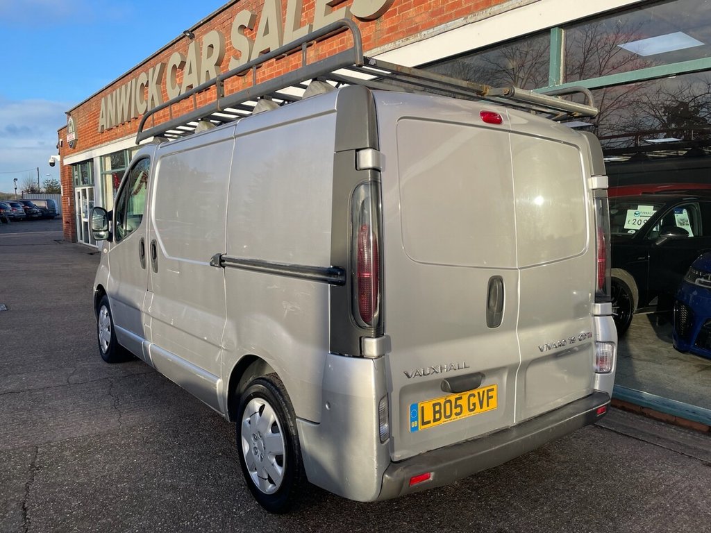 Used Vauxhall Vivaro 2005 for sale - 76900629: Photo 8