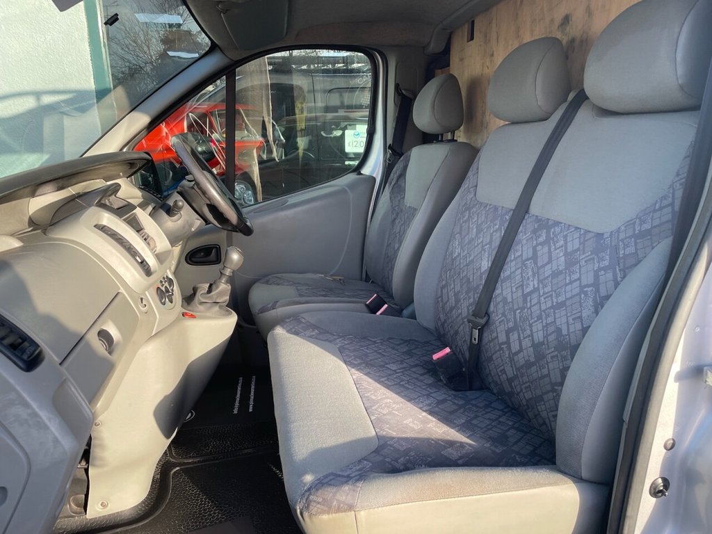 Used Vauxhall Vivaro 2005 for sale - 76900629: Photo 9
