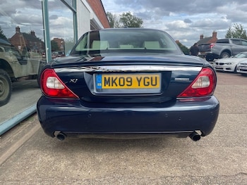 Used Jaguar XJ 2009 for sale - 75739264: Photo