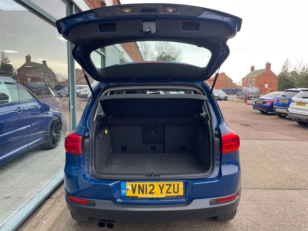 Used Volkswagen Tiguan 2012 for sale - 77685428: Photo 6