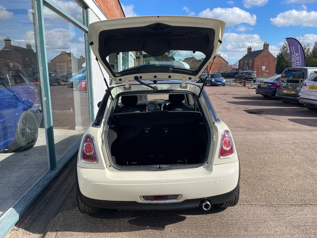 Used MINI Hatch 2010 for sale - 77820603: Photo 9