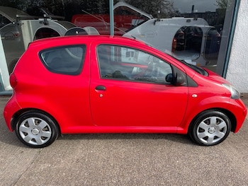 Used Toyota AYGO 2006 for sale - 78271660: Photo