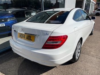 Used Mercedes-Benz C Class 2014 for sale - 79856495: Photo