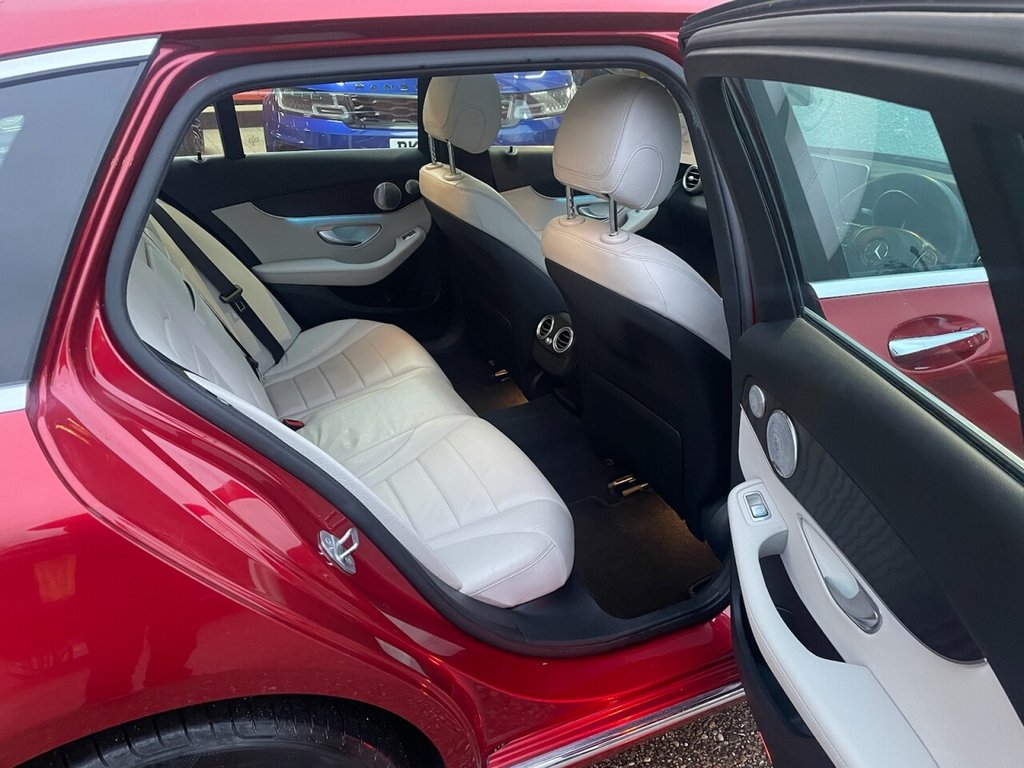 Used Mercedes-Benz C Class 2016 for sale - 77608968: Photo 10