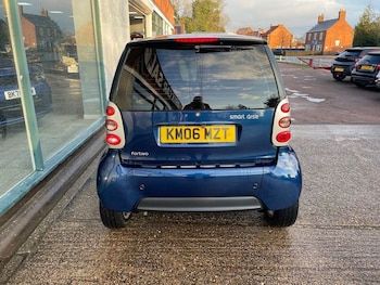 Used smart fortwo 2006 for sale - 77236396: Photo