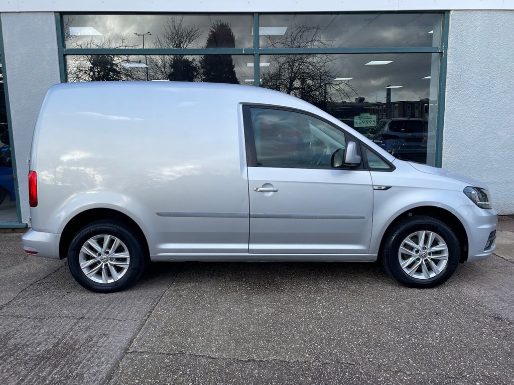 Used Volkswagen Caddy 2017 for sale - 77394728: Photo 2
