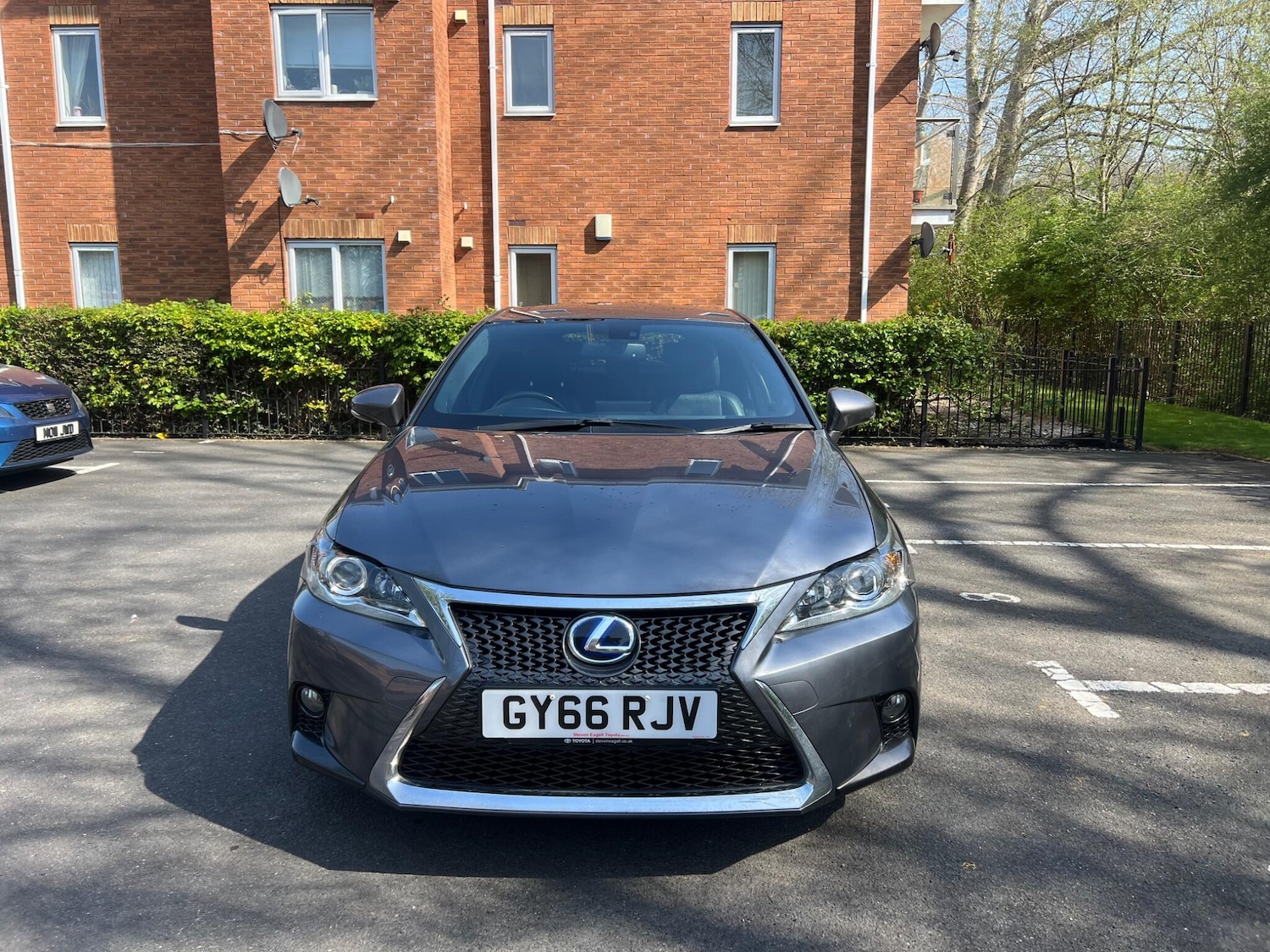 Used Lexus CT 2016 for sale - 78220682: Photo 2