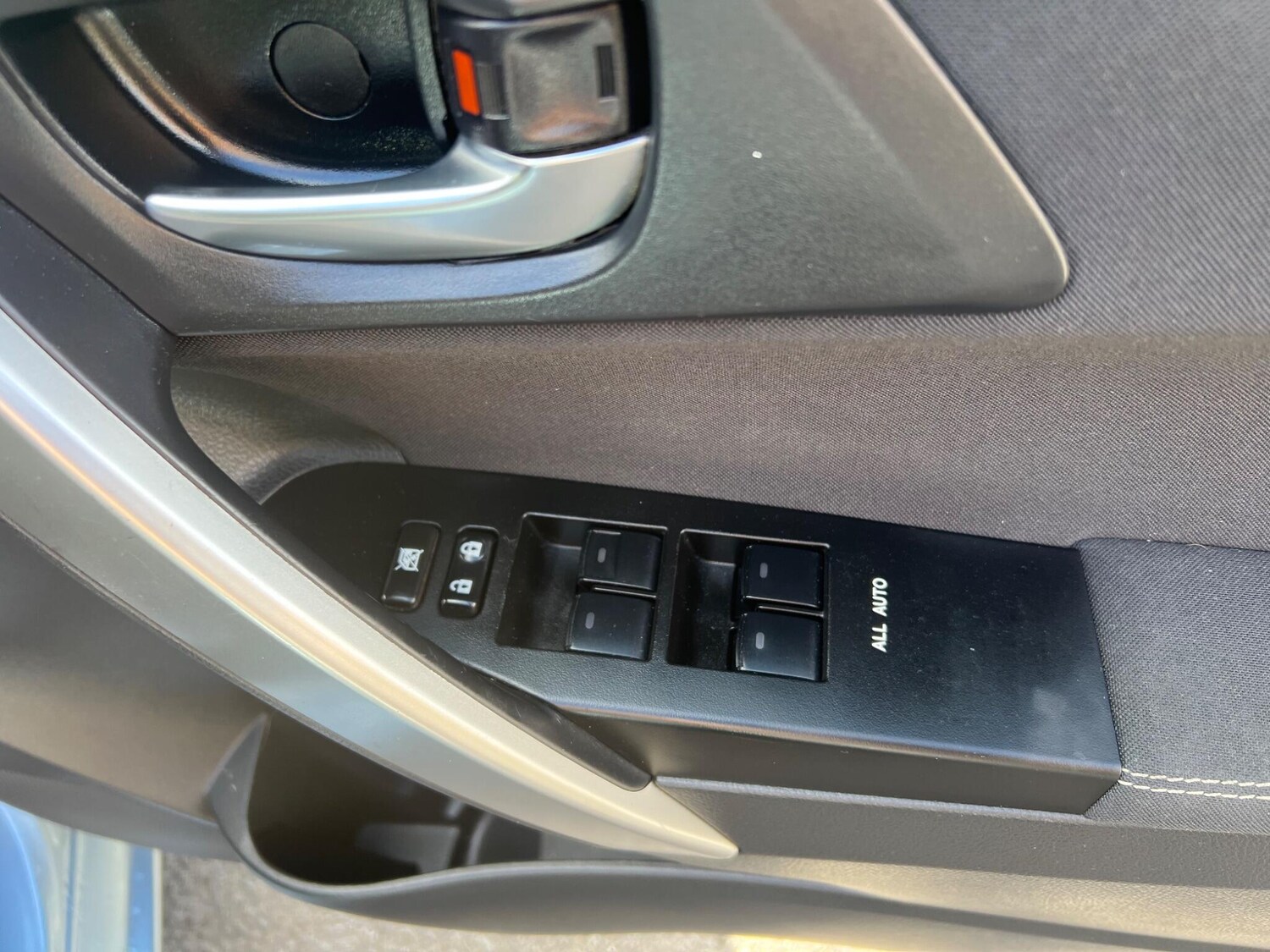 Used Toyota Auris 2013 for sale - 78220691: Photo 21