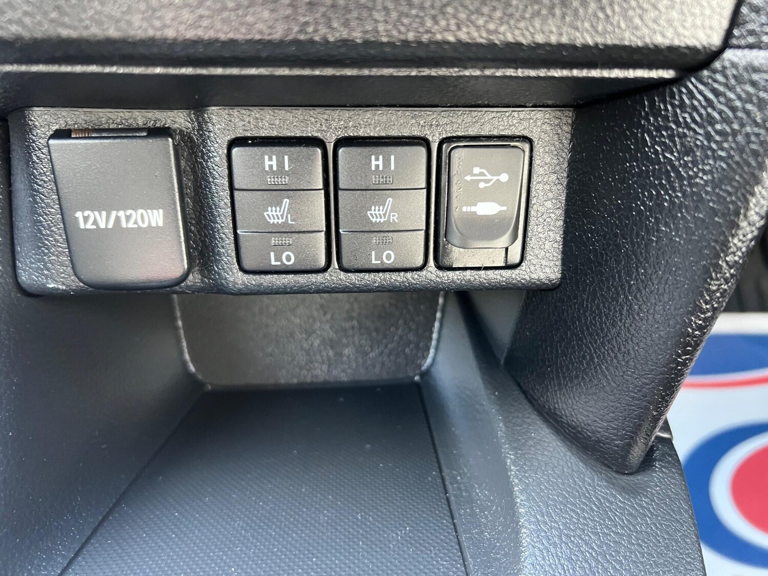 Used Toyota Auris 2013 for sale - 78220691: Photo 22