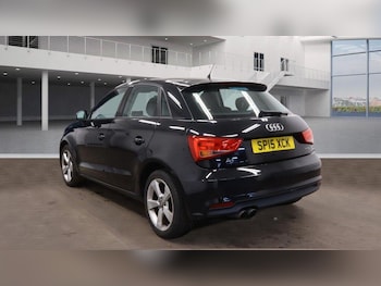 Used Audi A1 2015 for sale - 77145447: Photo