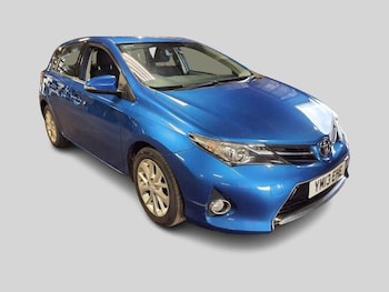 Toyota Auris feature image