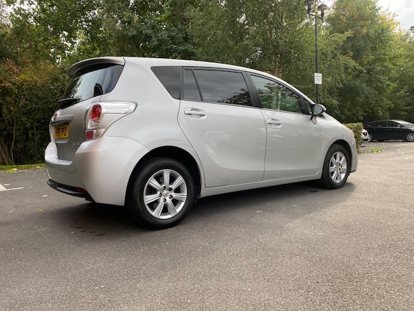Used Toyota Verso 2015 for sale - 76059371: Photo 37