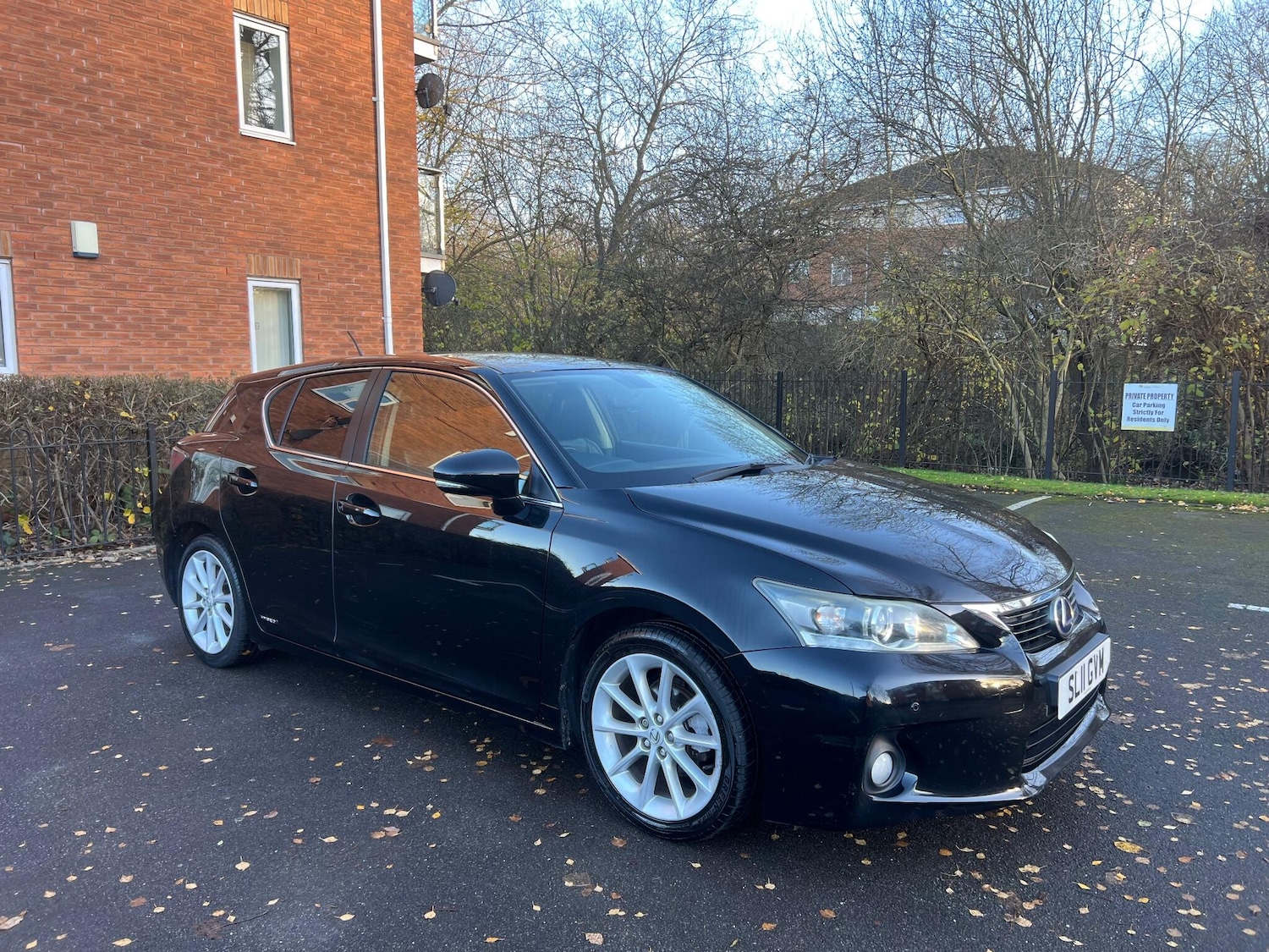 Used Lexus CT 2011 for sale - 76866176: Photo 1